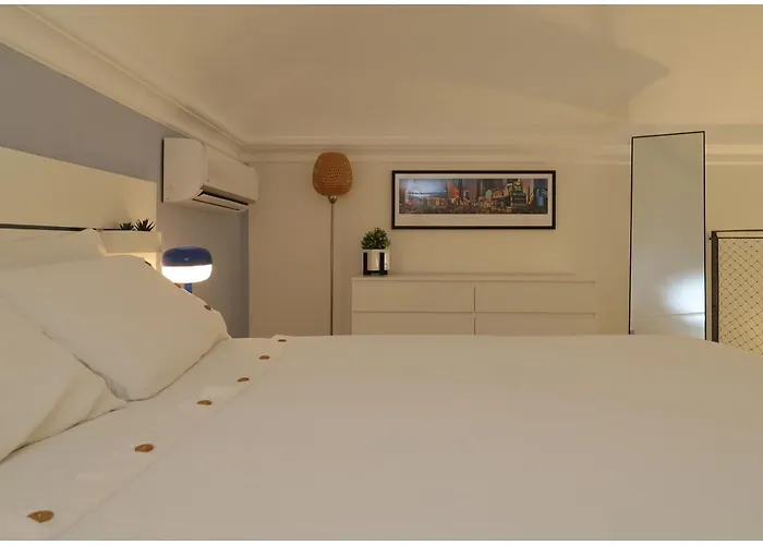L'oasi In Piazza Bodoni Apartament *